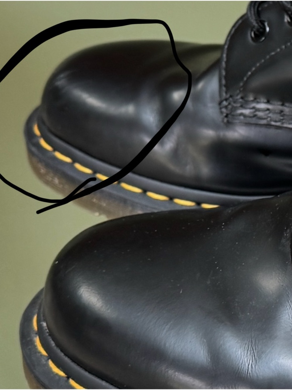 Dr. Martens Doc Black Leather 8-Eye Lace-Up Boots Yellow Welt 10.5 M sz 44 new - Picture 11 of 11